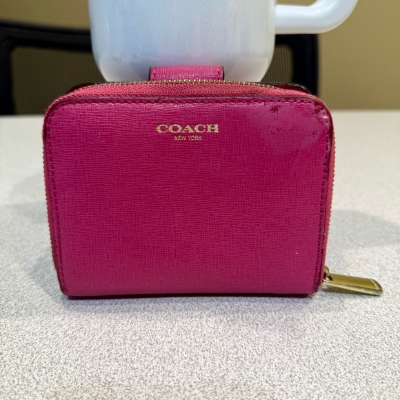 Coach Pink Saffiano Leather Wallet Gold Hardware Small Zip Around - Picture 1 of 7
